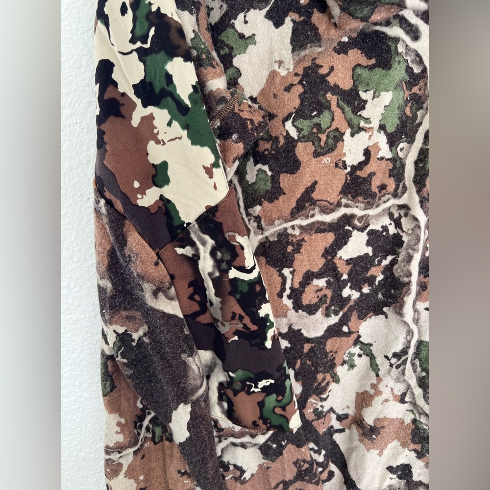 First Lite Men’s Camo Performance Jacket - Picture 6 of 7